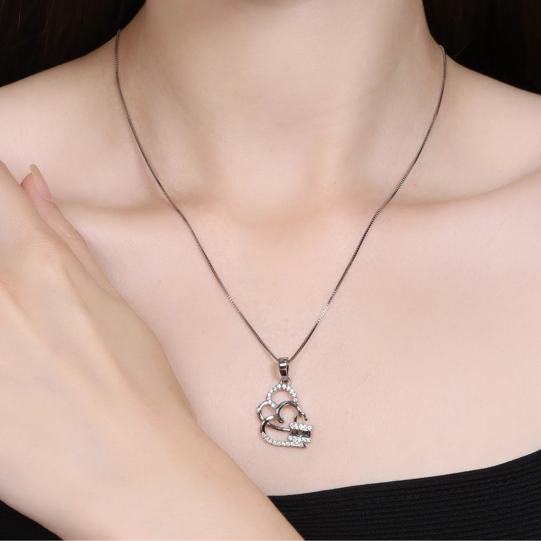 925 Sterling Silver Double Heart Pendant with pure silver link Chain