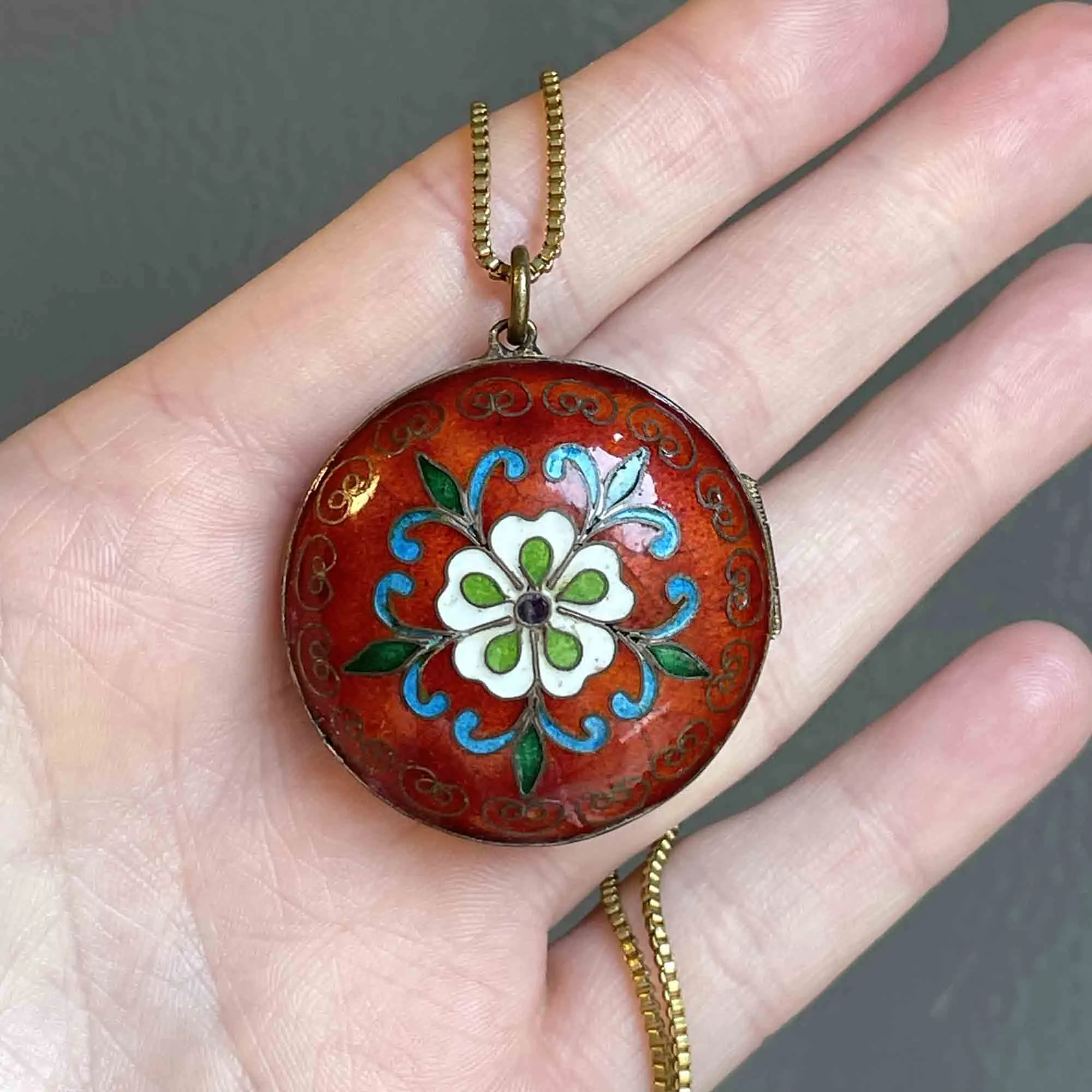 Antique Floral Enamel Keepsake Locket Necklace