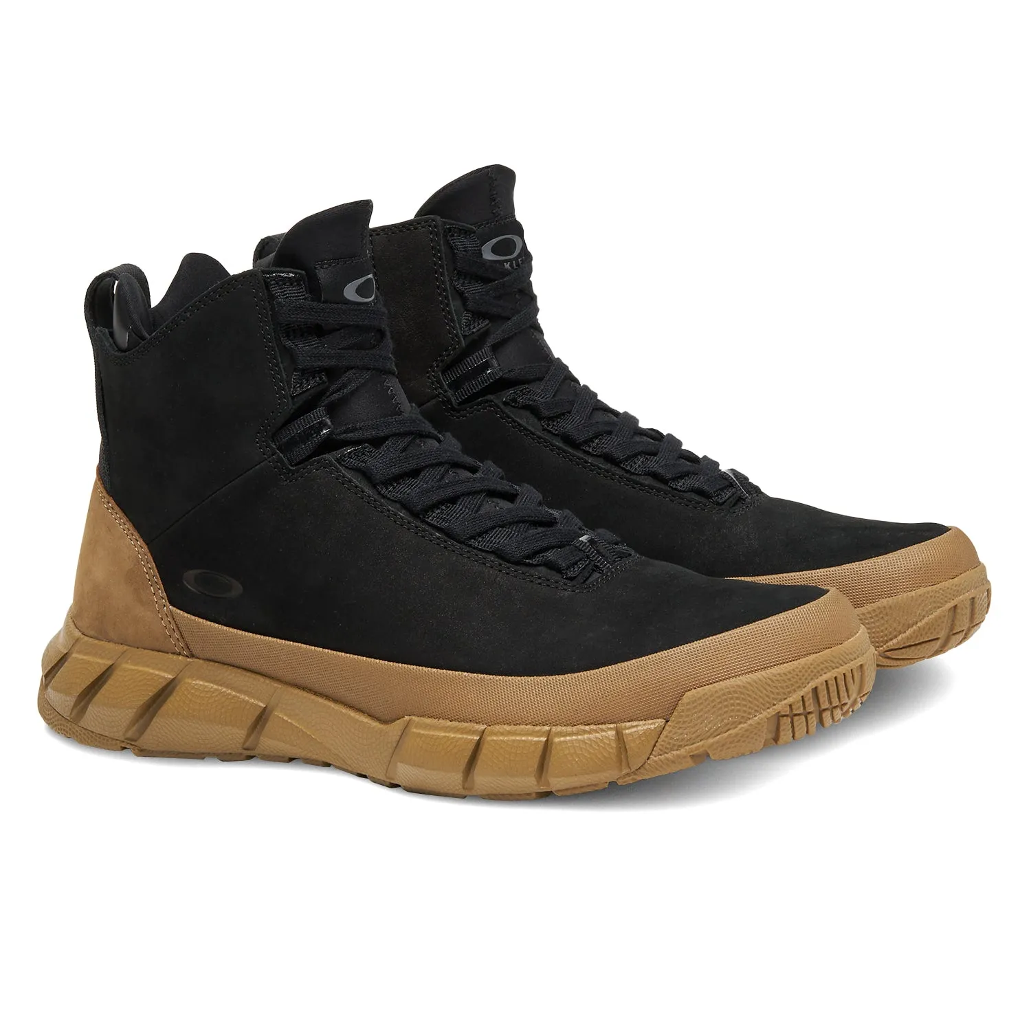 Sure! Heres an optimized title for the e-commerce product:

Coyote Durable Mid-Zip Tactical Boot for Outdoor Adventures