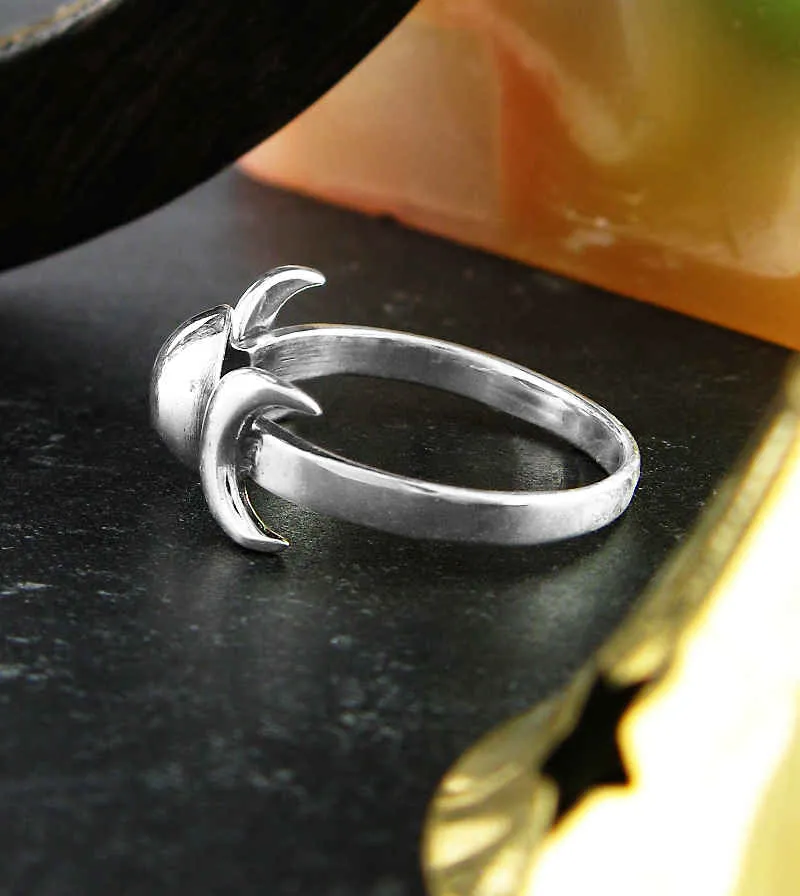 Sculptural Triple Moon Ring