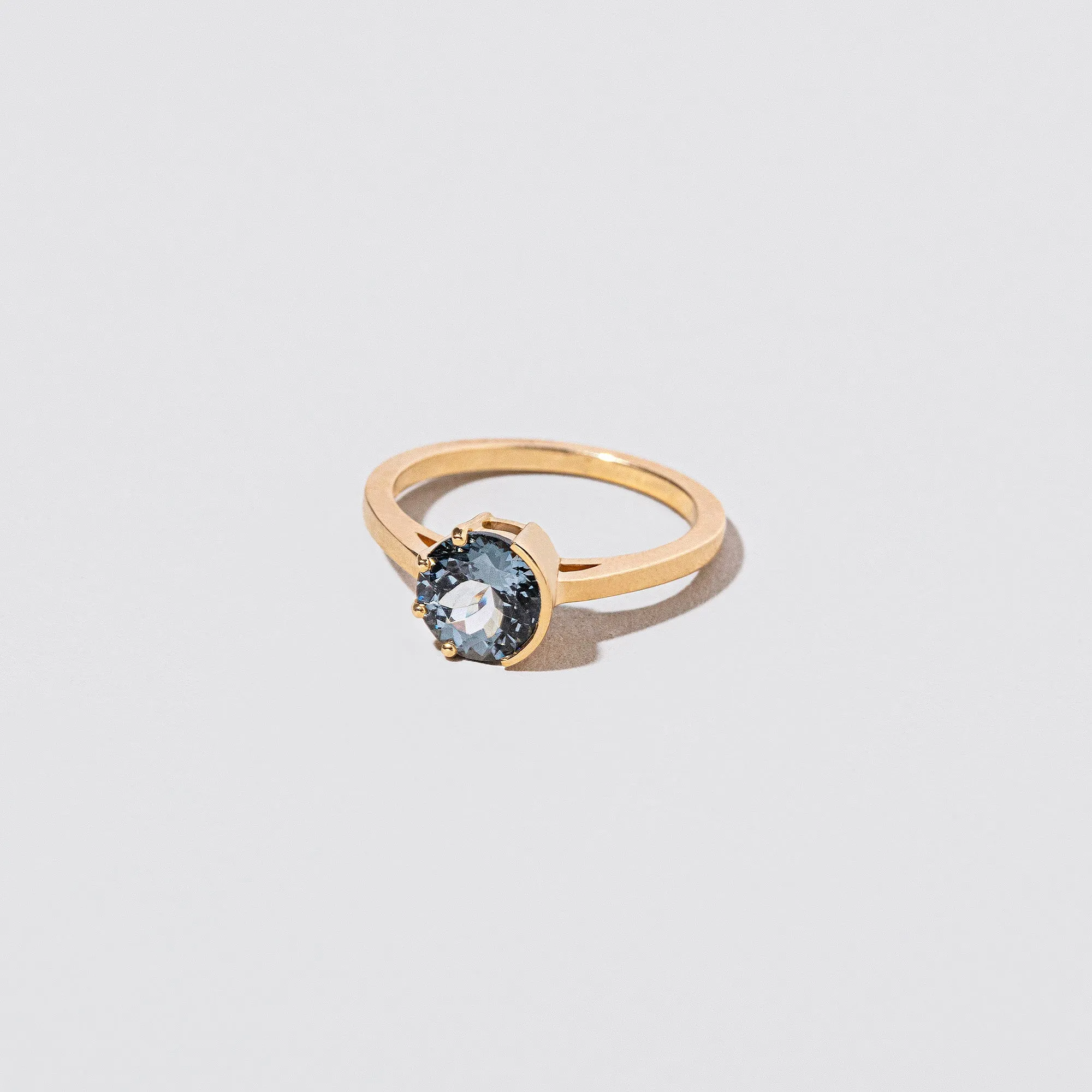 Sun & Moon Ring - Spinel