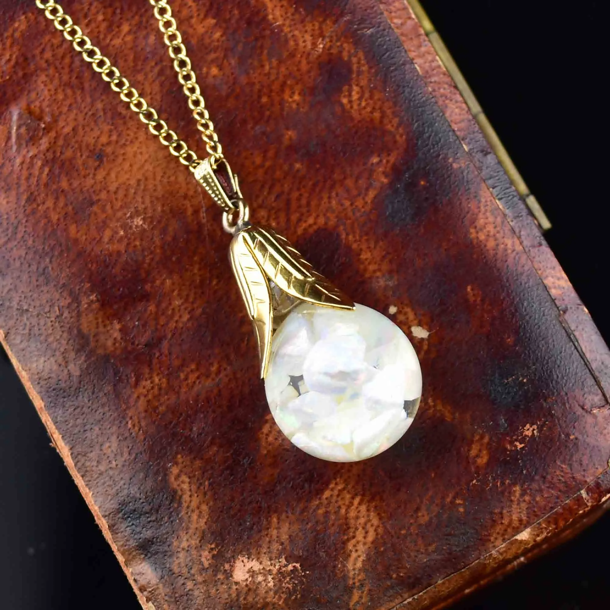 Beautiful Vintage 12K Gold Filled Floating Opal Pendant Necklace